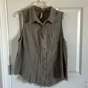 XCVI Sleeveless Top Button Down 100% Cotton Distressed Edges Gray Size L